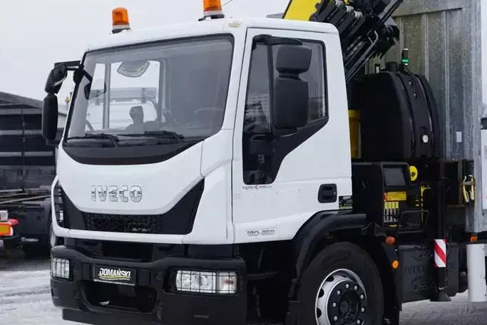 Iveco EUROCARGO / 180-250 / SKRZYNIOWY + HDS / HYVA HC - 153 / ROTATOR / PILOT zdjęcie 26