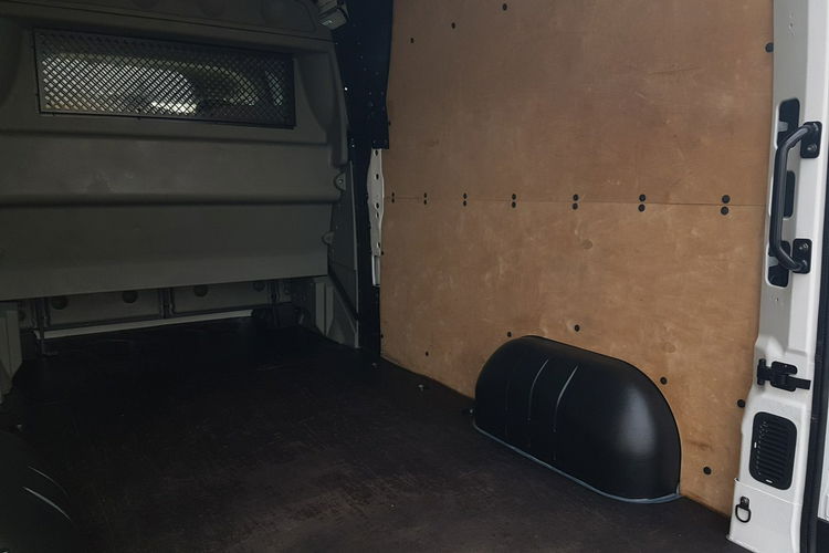 Opel Movano MASTER 7 OSÓB L3H2 BRYGADÓWKA DŁUGI WYSOKI KLIMA TEMPOMAT NAWIGACJA zdjęcie 18