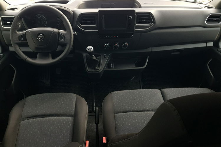 Opel Movano MASTER 7 OSÓB L3H2 BRYGADÓWKA DŁUGI WYSOKI KLIMA TEMPOMAT NAWIGACJA zdjęcie 26