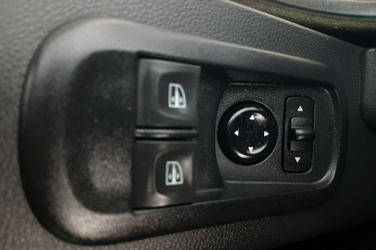 Opel Movano MASTER 7 OSÓB L3H2 BRYGADÓWKA DŁUGI WYSOKI KLIMA TEMPOMAT NAWIGACJA zdjęcie 9