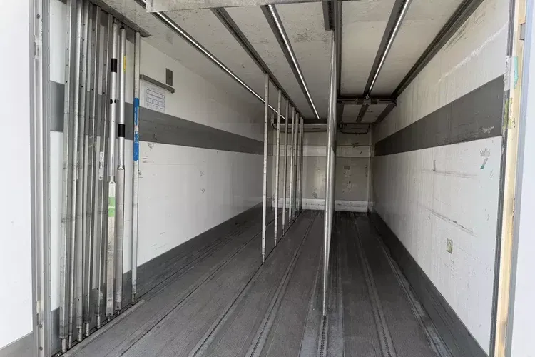 Volvo FL 16.250/ 19 PALET/ Ładownośc 6 ton/ na poduszkach zdjęcie 14