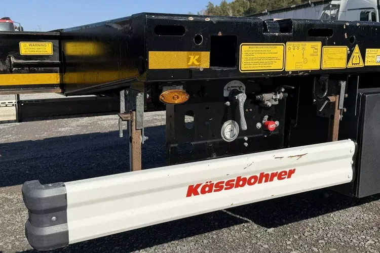 KAESSBOHRER Niskopodłogowa Telemega Rozciągana 7.25 3-Osiowa Oś skrętna zdjęcie 10