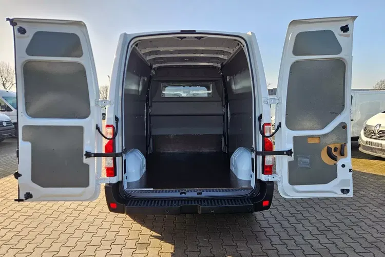 Renault Master L3H2 89999zł Netto Brygadówka 7 osób 2.3 dCi/150KM zdjęcie 15