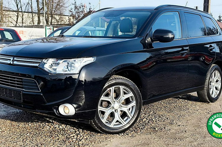 Mitsubishi Outlander 4x4 Xenon Navi Skóry Gwarancja zdjęcie 1