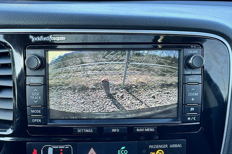 Mitsubishi Outlander 4x4 Xenon Navi Skóry Gwarancja zdjęcie 19