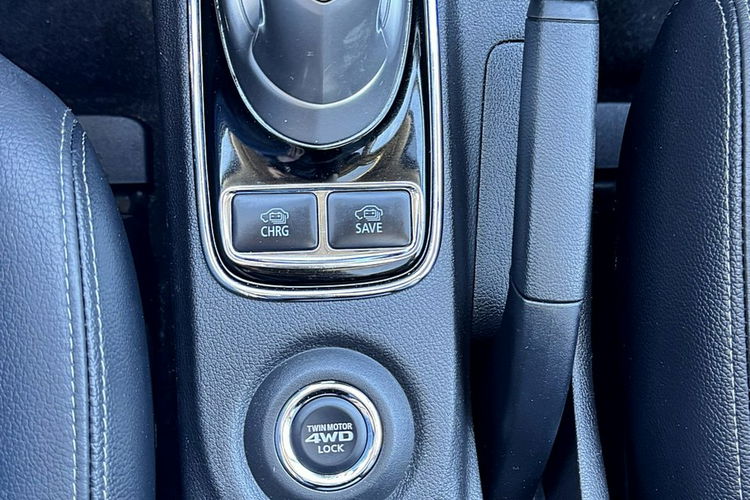Mitsubishi Outlander 4x4 Xenon Navi Skóry Gwarancja zdjęcie 20