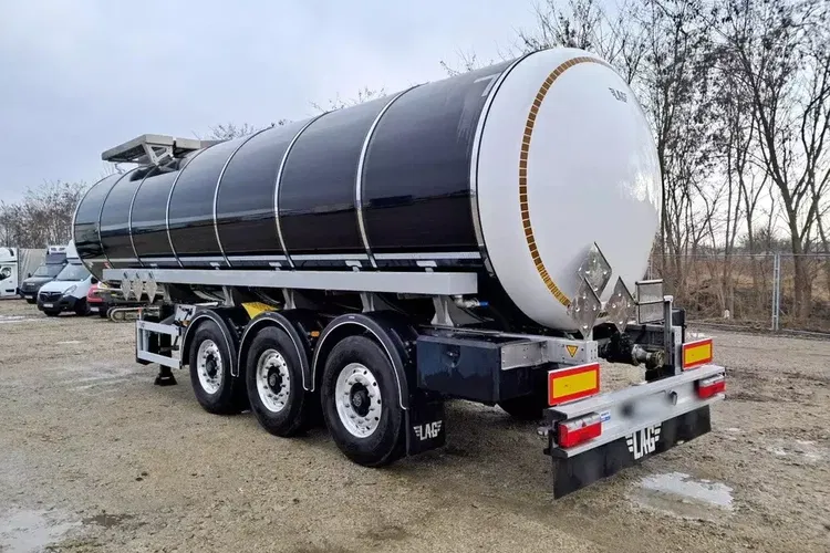Cysterna do mas bitumicznych LAG O-3-ST L4BH / ADR / 30000 l / zdjęcie 1