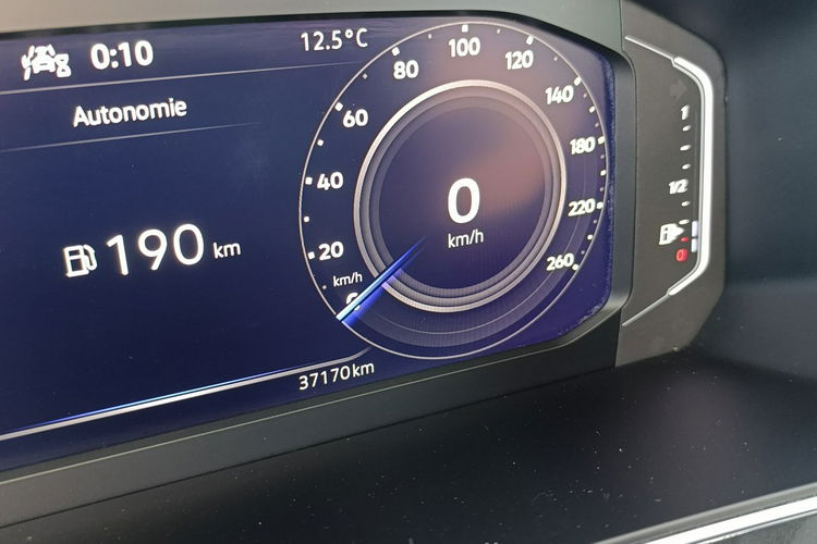 Volkswagen Tiguan 2.0 Tdi automat 30.tys.km panorama zdjęcie 15