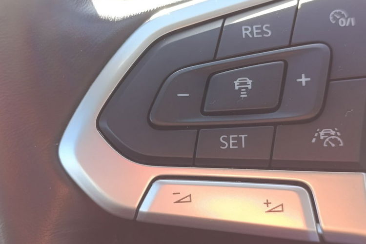 Volkswagen Tiguan 2.0 Tdi automat 30.tys.km panorama zdjęcie 23