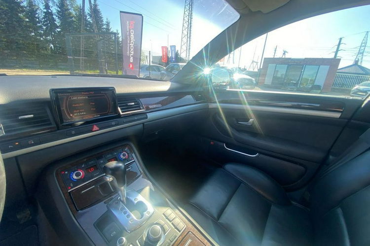 A8 Audi A8 D3 3.0 II lifting TDI 230KM automat QUATTRO zdjęcie 21