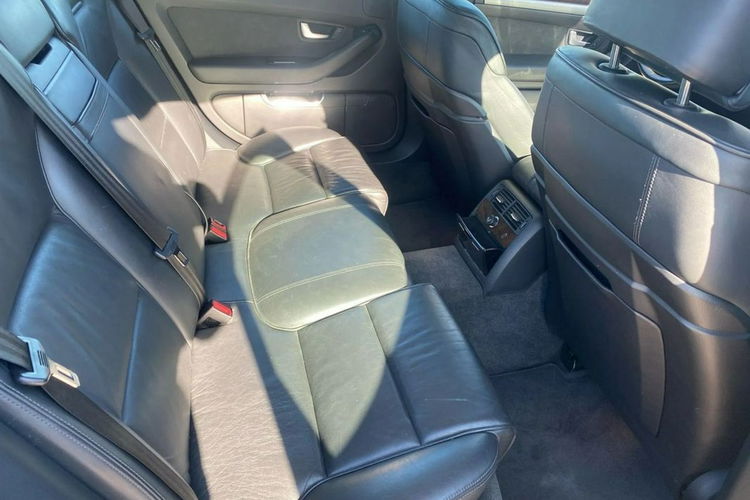 A8 Audi A8 D3 3.0 II lifting TDI 230KM automat QUATTRO zdjęcie 27