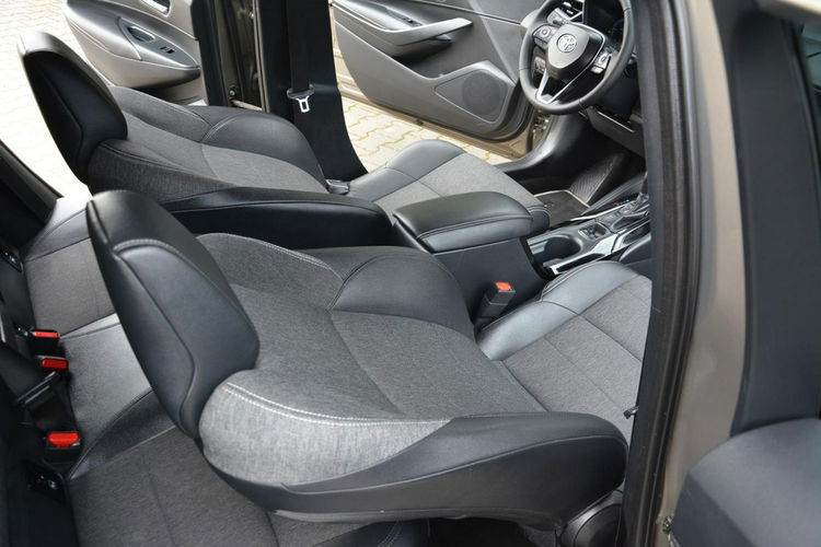 Toyota Corolla Lift FullLed RadarAcc BLIS As.Pasa Navi Kamera KeylessGo Aso Alu17" zdjęcie 17