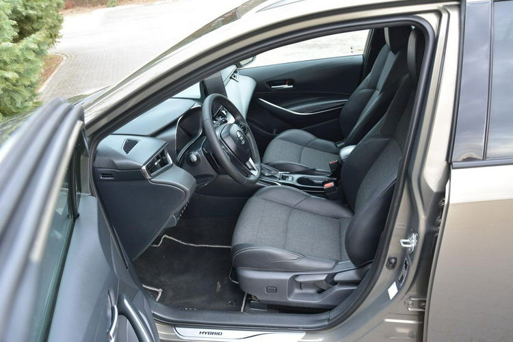 Toyota Corolla Lift FullLed RadarAcc BLIS As.Pasa Navi Kamera KeylessGo Aso Alu17" zdjęcie 19