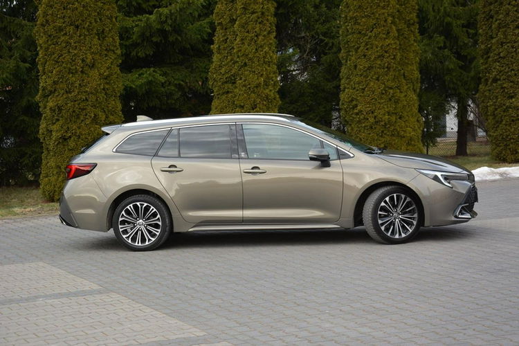 Toyota Corolla Lift FullLed RadarAcc BLIS As.Pasa Navi Kamera KeylessGo Aso Alu17" zdjęcie 4