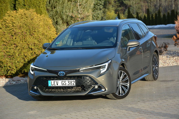 Toyota Corolla Lift FullLed RadarAcc BLIS As.Pasa Navi Kamera KeylessGo Aso Alu17" zdjęcie 8