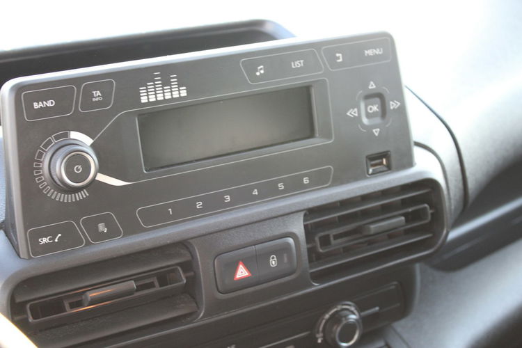 Opel Combo VAN Vat-1 F-vat netto 35691PLN Salon Polska Gwarancja zdjęcie 19