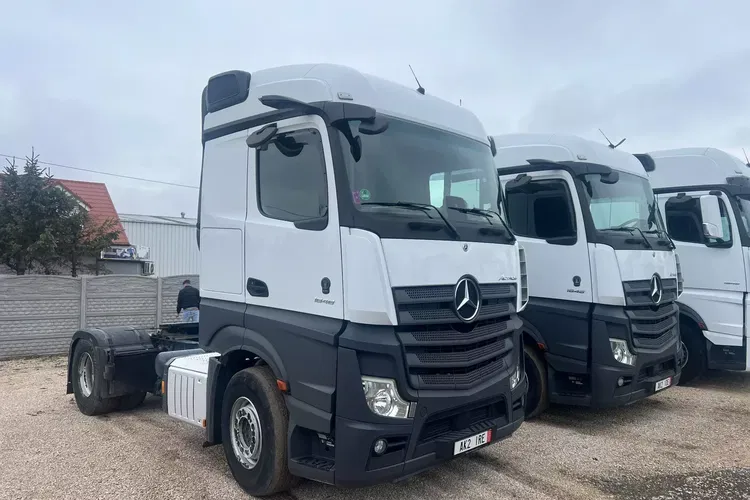 Mercedes ACTROS MP5 pokontraktowy zdjęcie 3