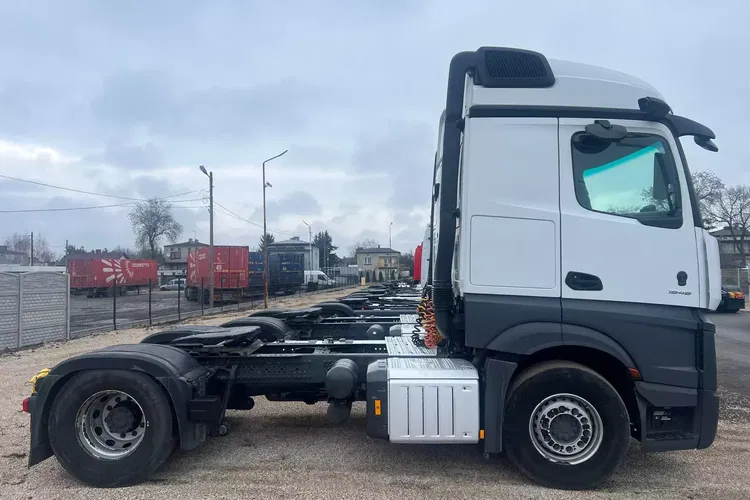 Mercedes ACTROS MP5 pokontraktowy zdjęcie 4