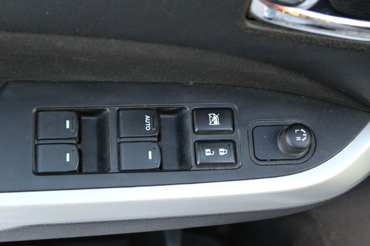 Suzuki Vitara Grzane siedzenia, salon polska, kamera cofania, Faktura Marża zdjęcie 17