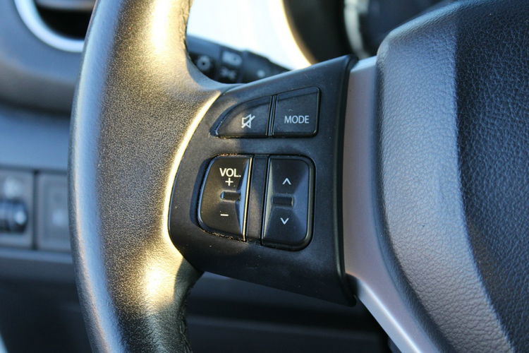 Suzuki Vitara Grzane siedzenia, salon polska, kamera cofania, Faktura Marża zdjęcie 20