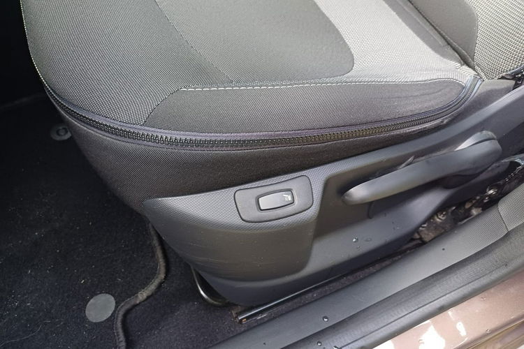 Renault Captur zadbany, serwis ASO, bogata wersja, GWARANCJA zdjęcie 13