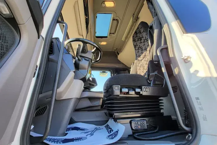 Scania R 460 A4x2NA ADR FL Standard zdjęcie 13