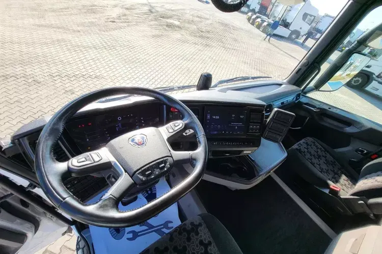 Scania R 460 A4x2NA ADR FL Standard zdjęcie 17
