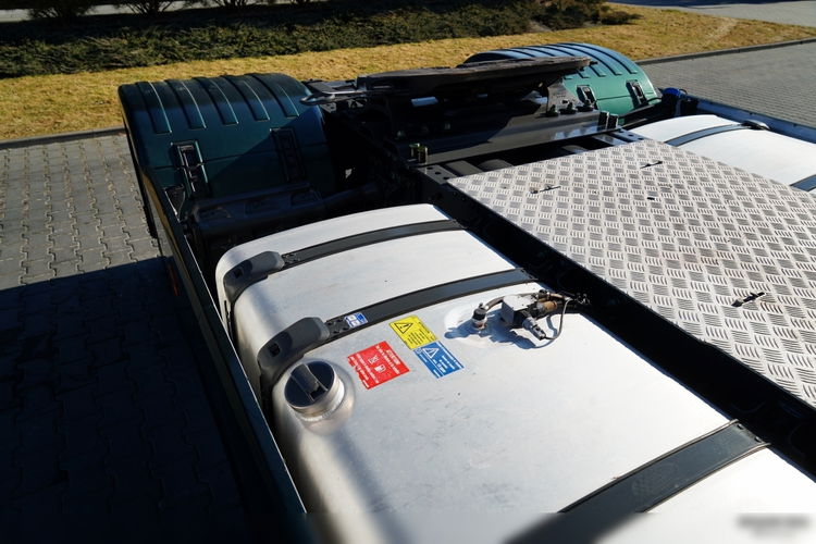 Scania S 500 / RETARDER / KLIMA POSTOJOWA / CAŁA NA PODUSZKACH / ALUFELGI / SKÓRY / zdjęcie 17