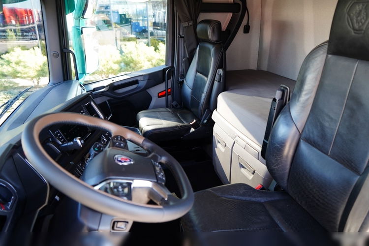 Scania S 500 / RETARDER / KLIMA POSTOJOWA / CAŁA NA PODUSZKACH / ALUFELGI / SKÓRY / zdjęcie 24