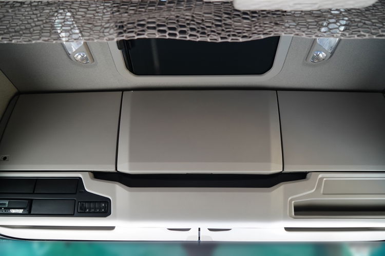 Scania S 500 / RETARDER / KLIMA POSTOJOWA / CAŁA NA PODUSZKACH / ALUFELGI / SKÓRY / zdjęcie 34