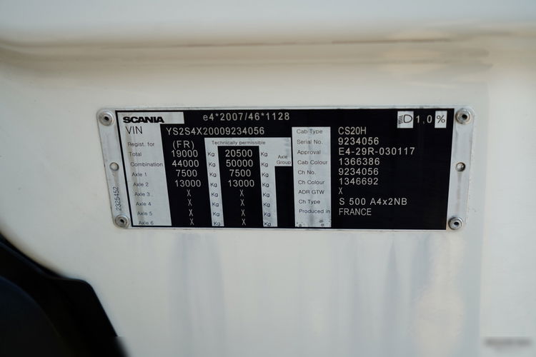 Scania S 500 / RETARDER / KLIMA POSTOJOWA / CAŁA NA PODUSZKACH / ALUFELGI / SKÓRY / zdjęcie 38