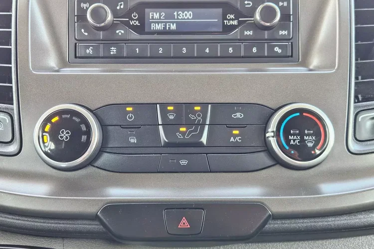 Ford transit L4H3 89900zł NETTO Brygadówka 6 osób 2.0TdCi/170KM zdjęcie 30