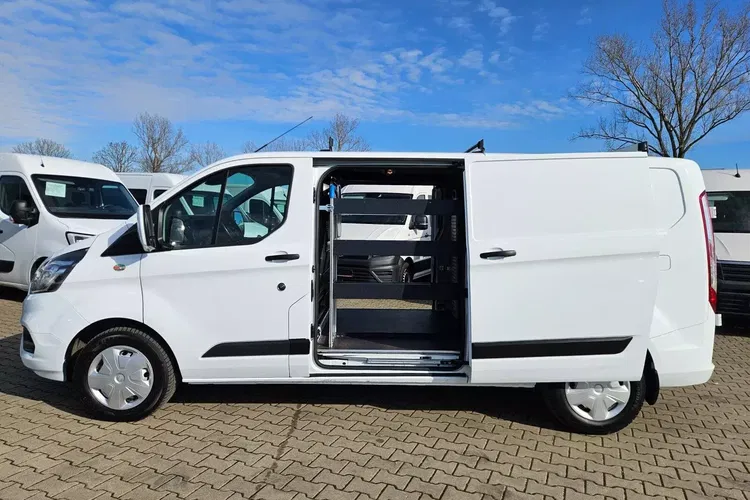 Ford transit-custom L2H1 *59900zł NETTO* Regały 2.0TdCi/170KM zdjęcie 10