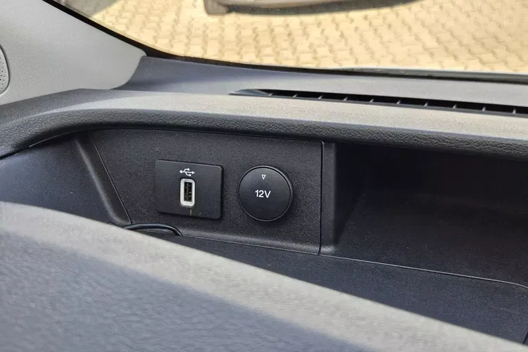 Ford transit-custom L2H1 *59900zł NETTO* Regały 2.0TdCi/170KM zdjęcie 34