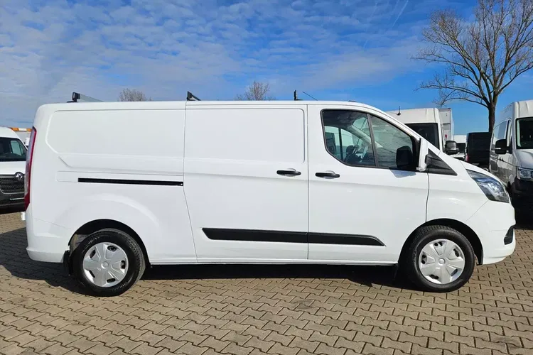 Ford transit-custom L2H1 *59900zł NETTO* Regały 2.0TdCi/170KM zdjęcie 7