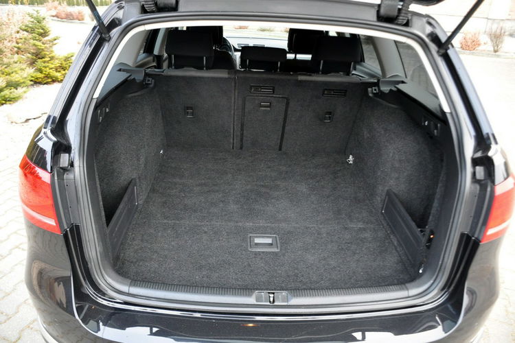 Volkswagen Passat 2.0TDI(140KM) Bi-Xenon Led Navi Klimatronik El.Fotel Welur Alu16"ASO zdjęcie 38