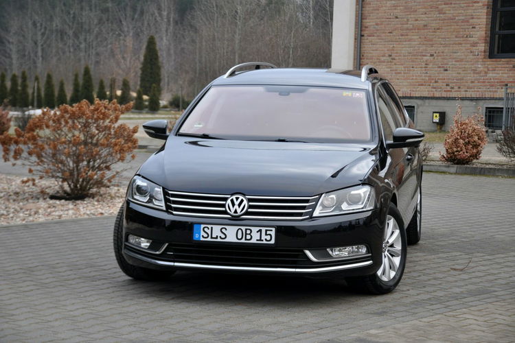 Volkswagen Passat 2.0TDI(140KM) Bi-Xenon Led Navi Klimatronik El.Fotel Welur Alu16"ASO zdjęcie 8