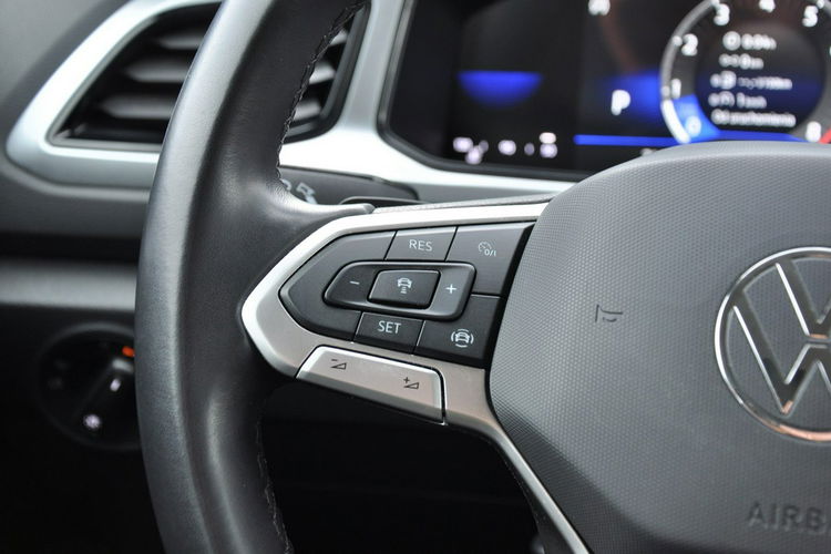 Volkswagen T-Roc 1.5TSI DSG 150KM Life ParkAssist LedPlus Gwarancja Dealer FV23 zdjęcie 13