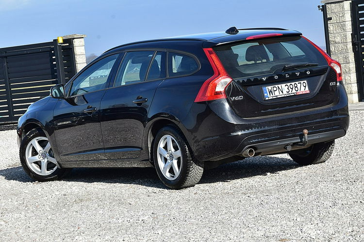 Volvo V60 2.0D3 150KM Navi Alu Led Podg. Fotele Gwarancja zdjęcie 24