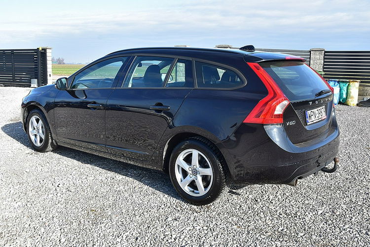 Volvo V60 2.0D3 150KM Navi Alu Led Podg. Fotele Gwarancja zdjęcie 26