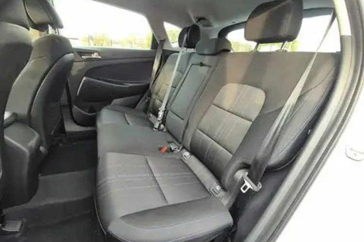 Hyundai Tucson 1.6 Benzyna SERWIS Kamera Bardzo Ładny i Zadbany Tucson zdjęcie 11