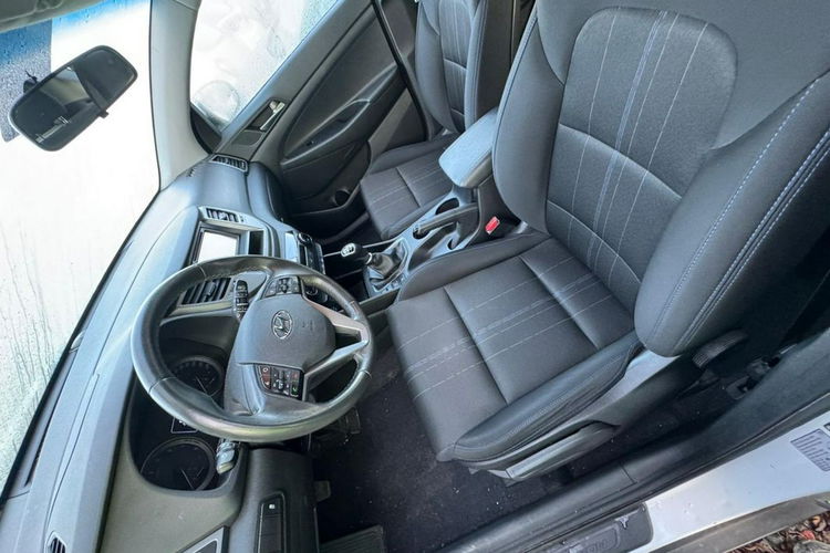Hyundai Tucson 1.6 Benzyna SERWIS Kamera Bardzo Ładny i Zadbany Tucson zdjęcie 14