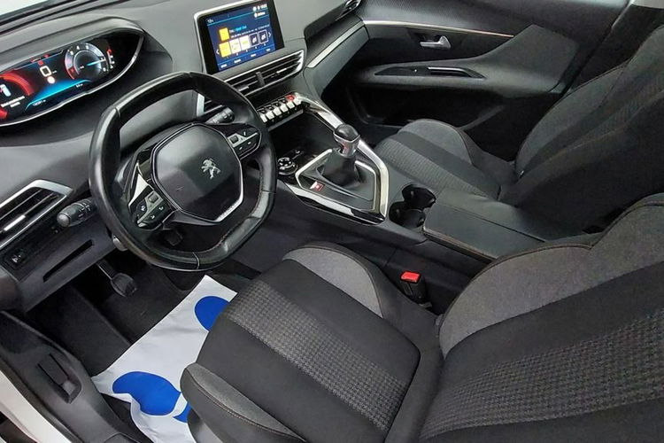 Peugeot 3008 1.2 Benzyna KAMERA Panorama BARDZO Ładny i Zadbany zdjęcie 19