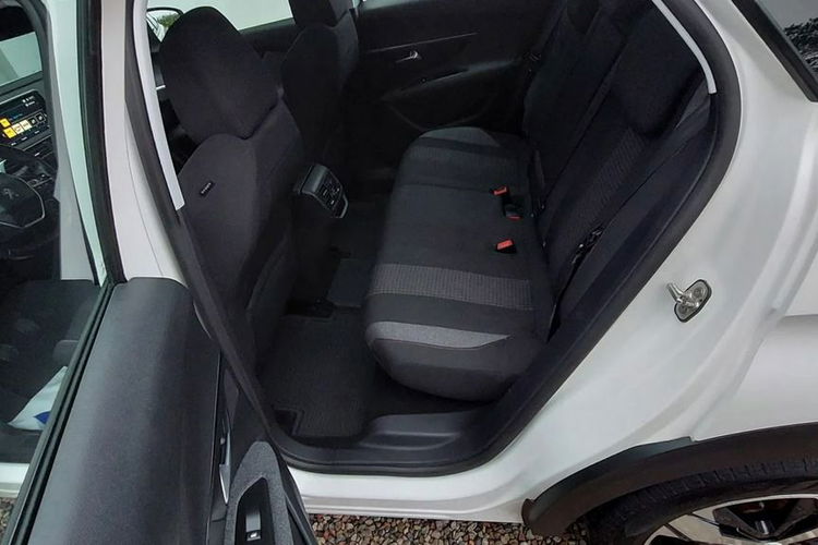 Peugeot 3008 1.2 Benzyna KAMERA Panorama BARDZO Ładny i Zadbany zdjęcie 21