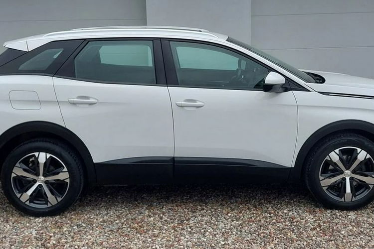 Peugeot 3008 1.2 Benzyna KAMERA Panorama BARDZO Ładny i Zadbany zdjęcie 4