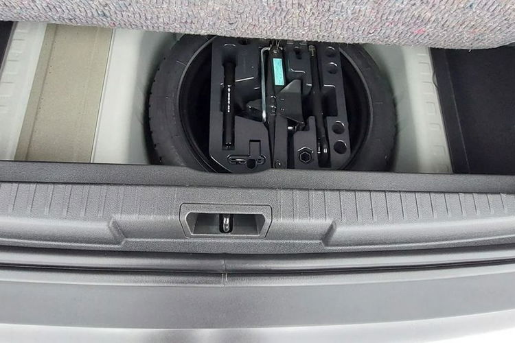 Renault Captur 0.9 Turbo Benzyna Full LED Bardzo Ładny i Atrakcyjny CAPTUR zdjęcie 23