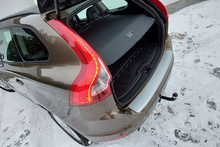 XC 60 2015 2.0 Diesel ŁADNY Kolor BRĄZ Zadbane VOLVO XC60 zdjęcie 22