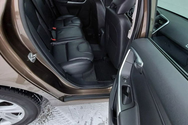 XC 60 2015 2.0 Diesel ŁADNY Kolor BRĄZ Zadbane VOLVO XC60 zdjęcie 26