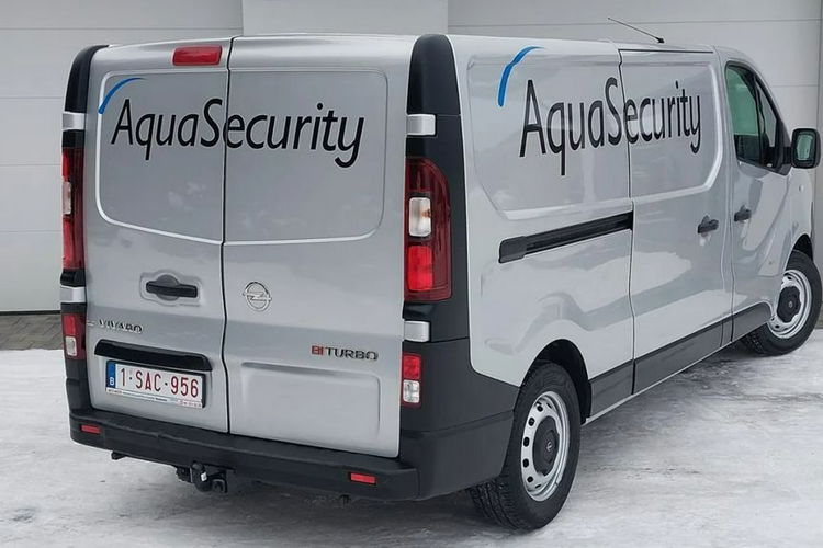 Opel Vivaro Faktura VAT LONG Długi Bardzo Ładny i Zadbany zdjęcie 7