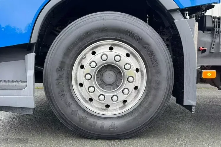 Volvo FH 460KM I-SAVE zdjęcie 9